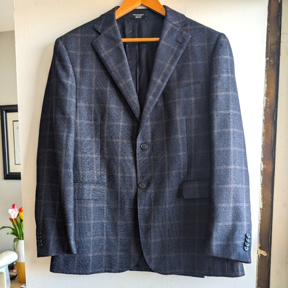 Pronto Uomo Blazer in Windowpane check.